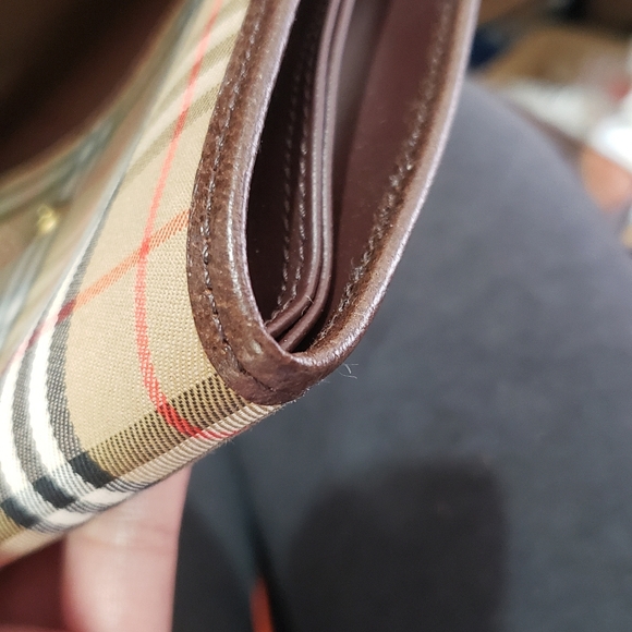 Burberry 3️⃣5️⃣0️⃣ Burberry's Clutch bag with box - Picture 4 of 11